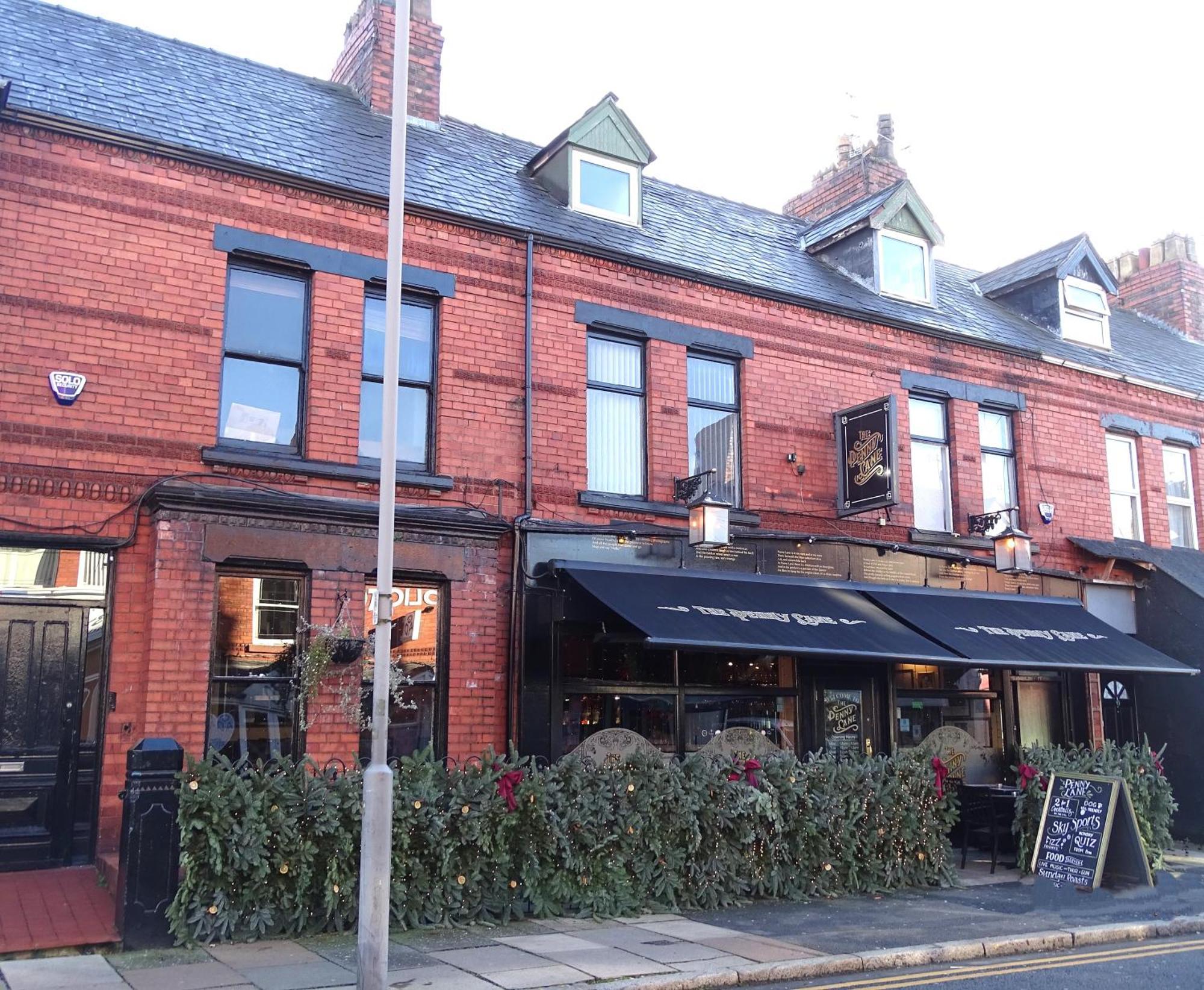 Modern & Stylish Home At The Corner Of Famous Penny Lane In リヴァプール エクステリア 写真